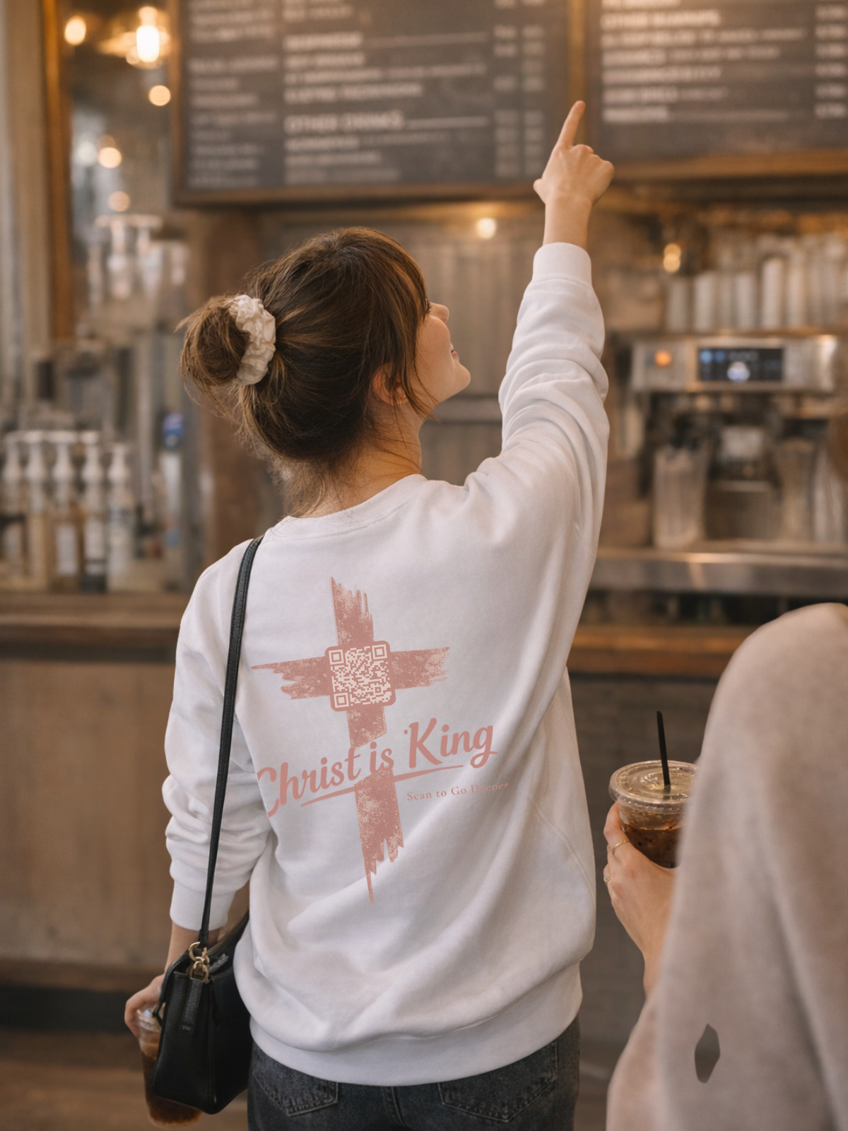 Christ is King. - sweatshirt - QR