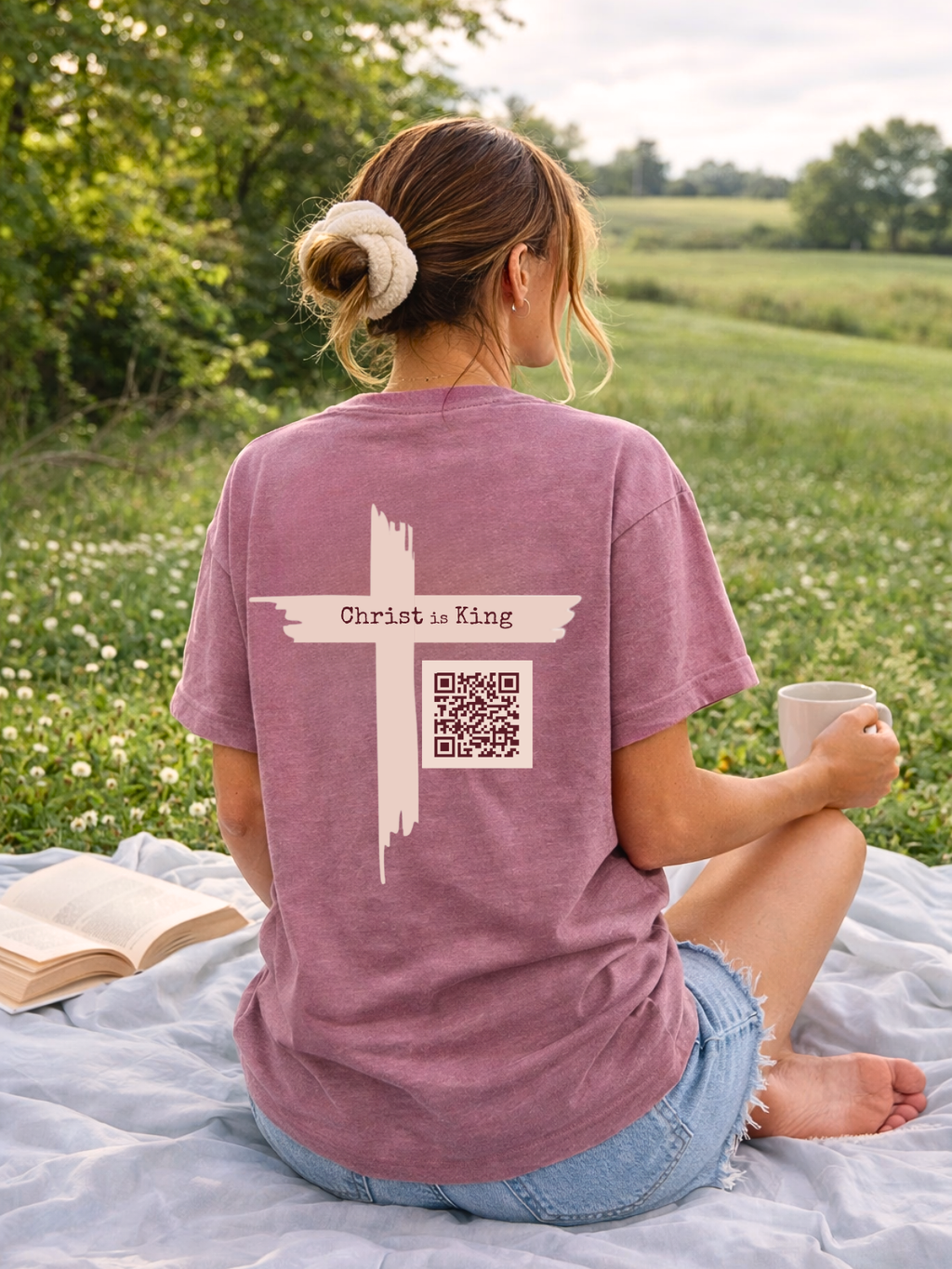 Christ is King. | john 12:12–15 qr tee